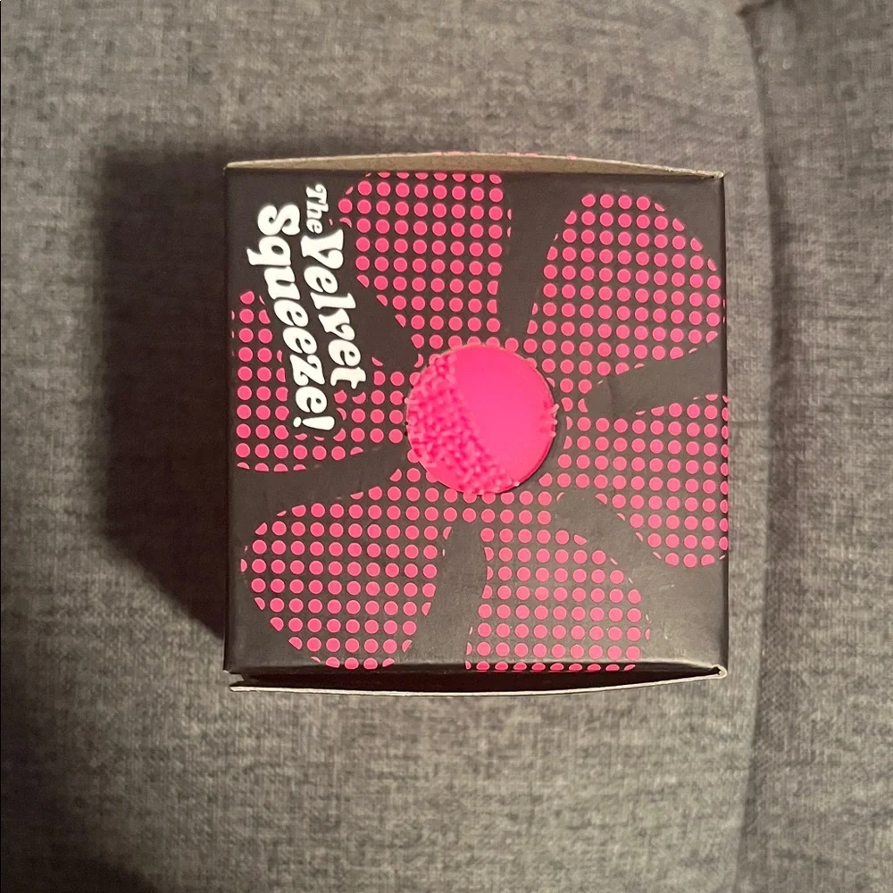 Needoh Fuzz Ball - Pink Learning Toy - Picture 4 of 7
